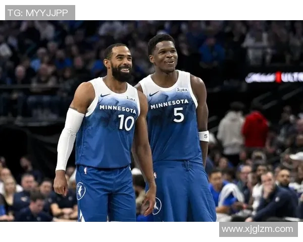 爵士队与明尼苏达森林狼的精彩对决分析与赛季展望